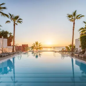 https://medplaya-hotel-villasol.hotelsinnerja.org